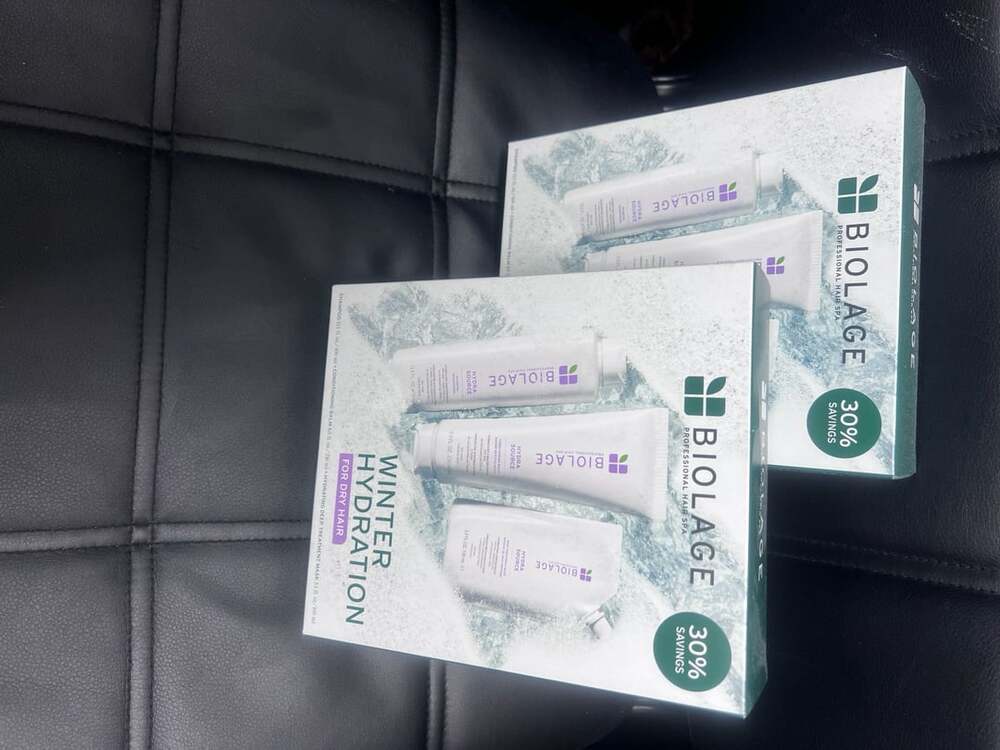 2 gift sets with Biolage Hydrating Shampoo, Hydrating Mask, Hydrating Cream